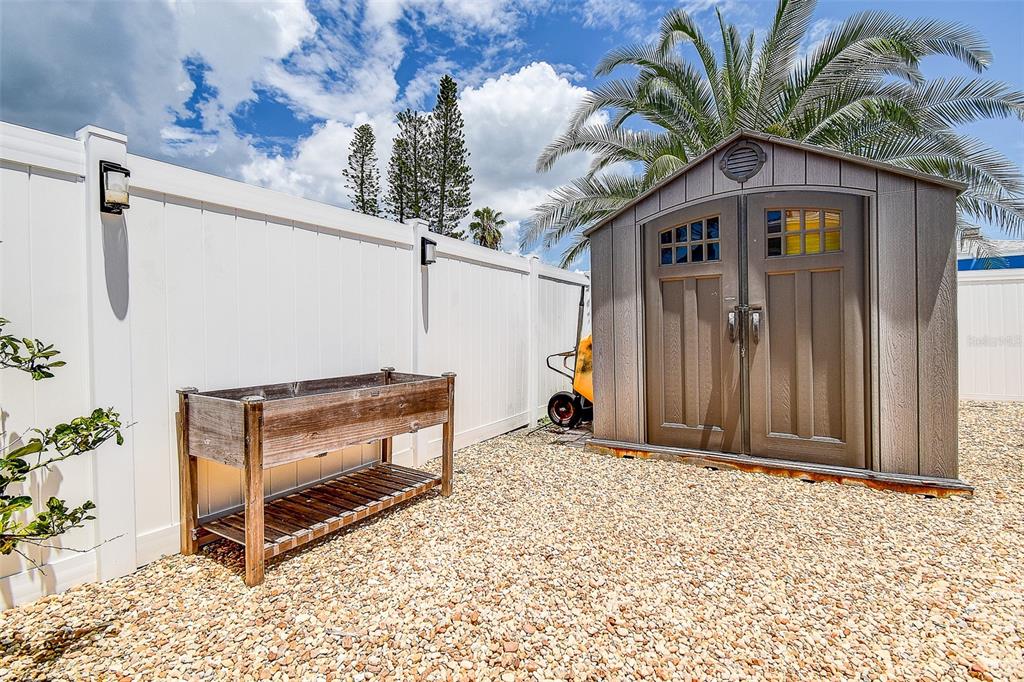 725 Sunset Cove Madeira Beach, FL 33708 - Photo 24 of 61