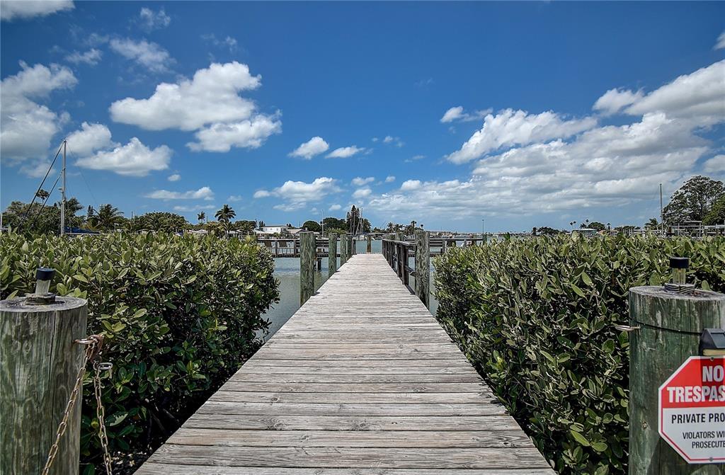 725 Sunset Cove Madeira Beach, FL 33708 - Photo 33 of 61