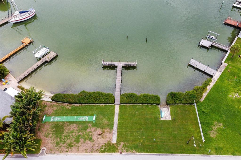 725 Sunset Cove Madeira Beach, FL 33708 - Photo 36 of 61