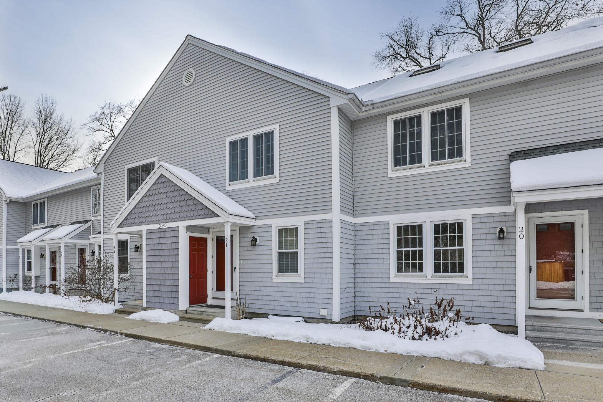 3030 Brown Avenue, Unit 20 Manchester, NH 03103 - Photo 2 of 37