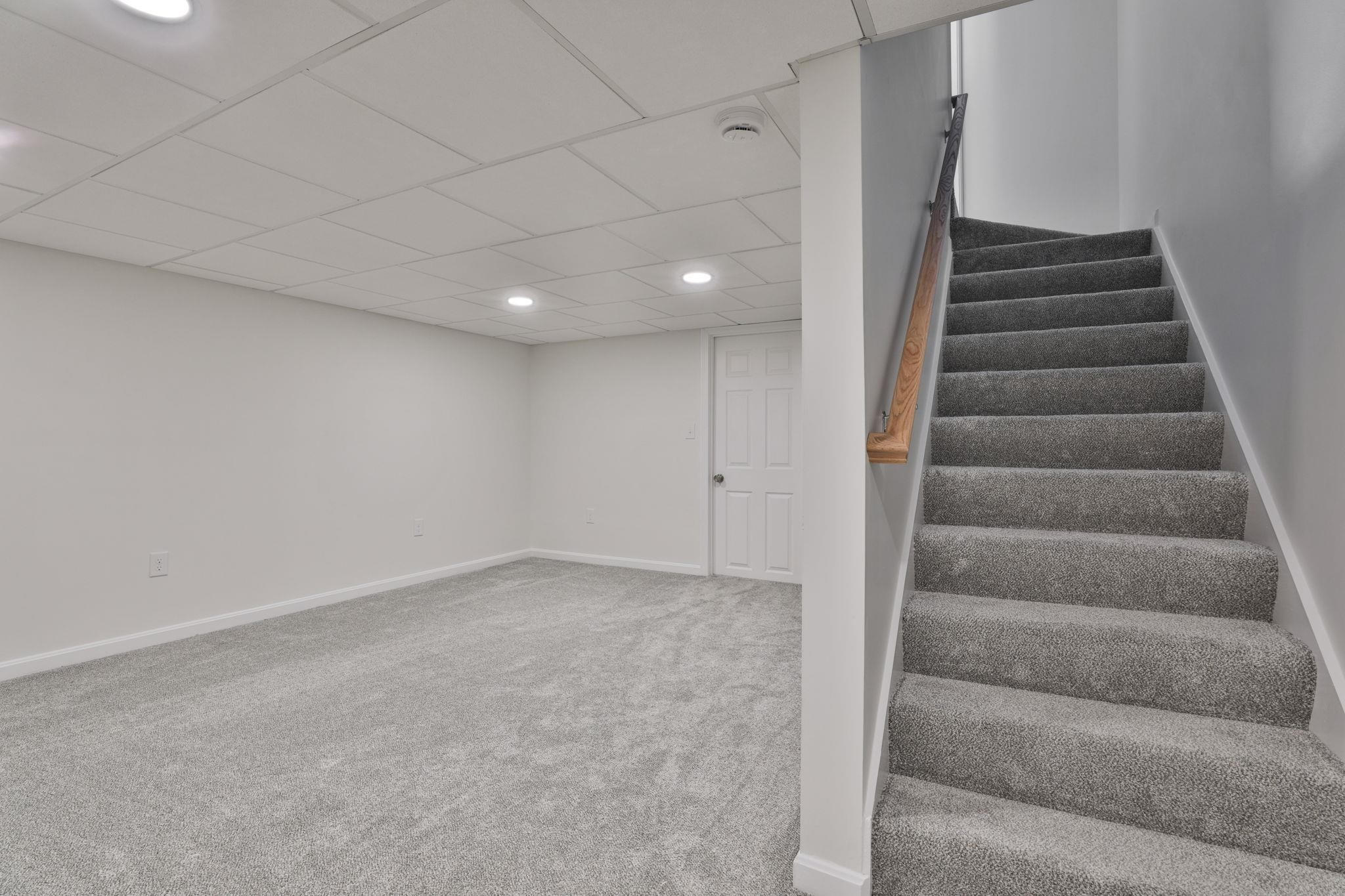 3030 Brown Avenue, Unit 20 Manchester, NH 03103 - Photo 26 of 37