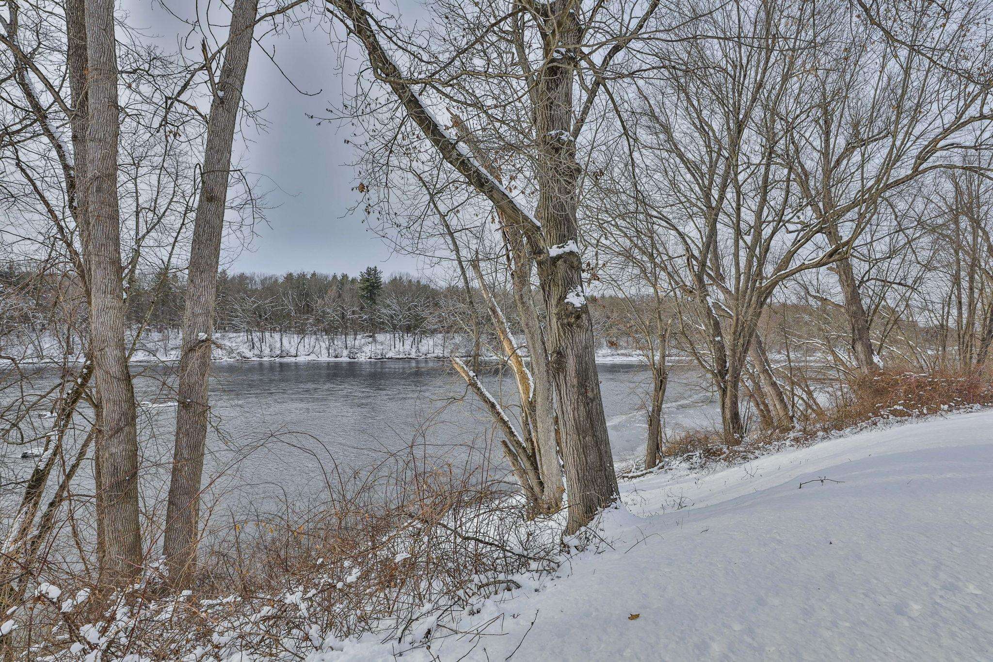 3030 Brown Avenue, Unit 20 Manchester, NH 03103 - Photo 4 of 37