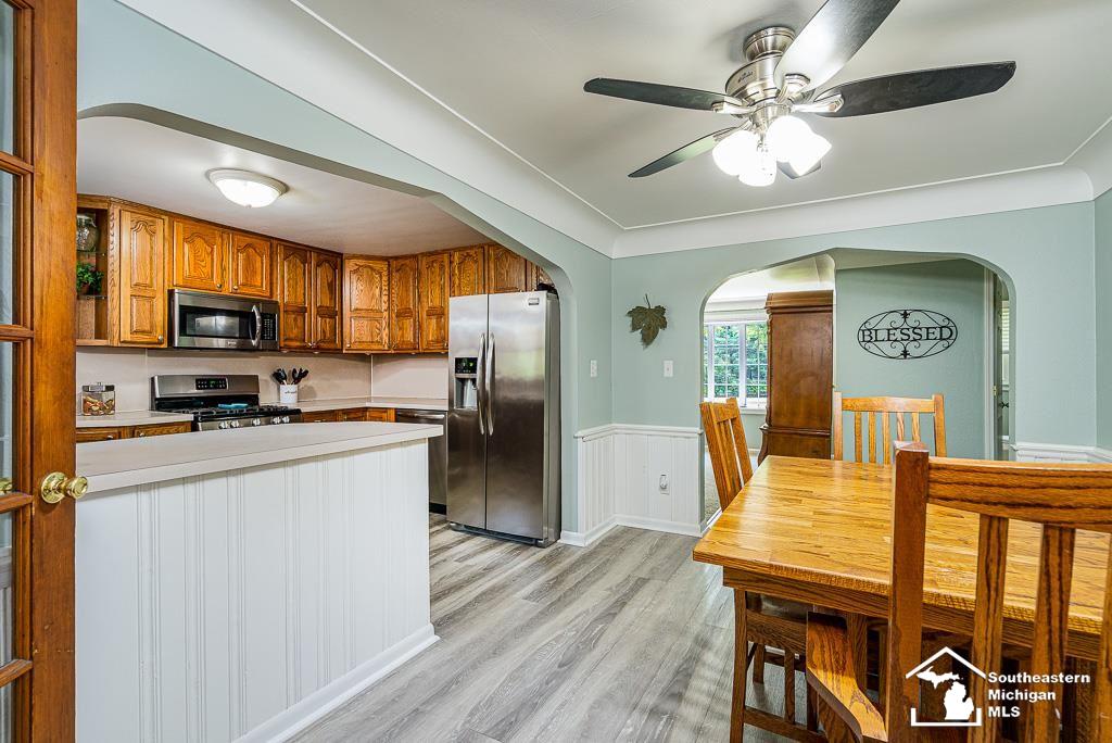 4080 Smith Road Lambertville, MI 48144 - Photo 13 of 47 50047348-12.JPG