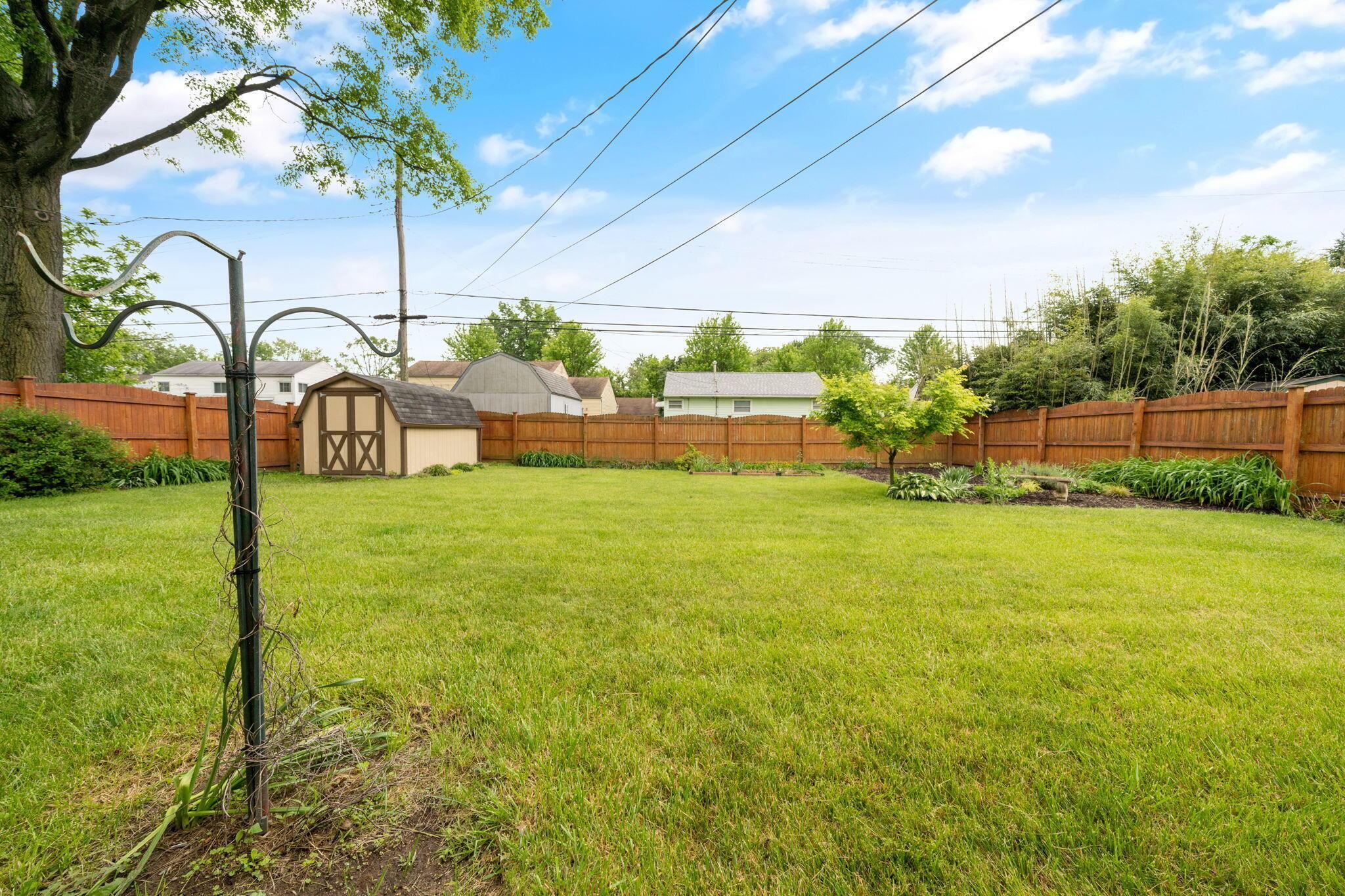 4901 Justin Road Columbus, OH 43227 - Photo 30 of 30 Yard