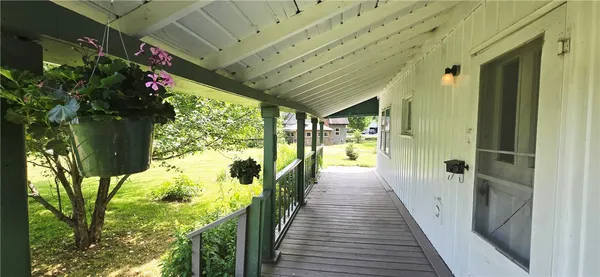 $180,000 | 49 Lake Street, Harpersfield, NY 12167