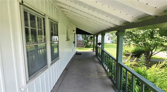 $180,000 | 49 Lake Street, Harpersfield, NY 12167