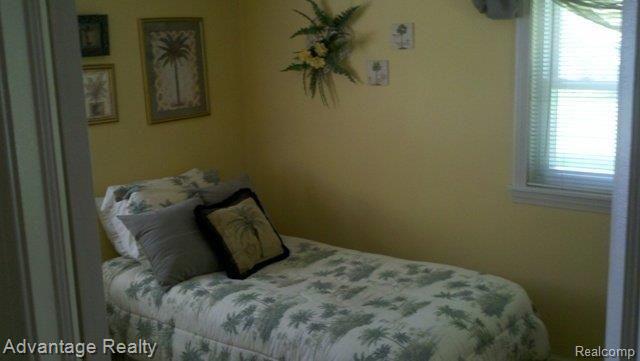 5902 Klettner Road St. Clair, MI 48079 - Photo 8 of 25 2013-06-05_15-40-28_699.jpg