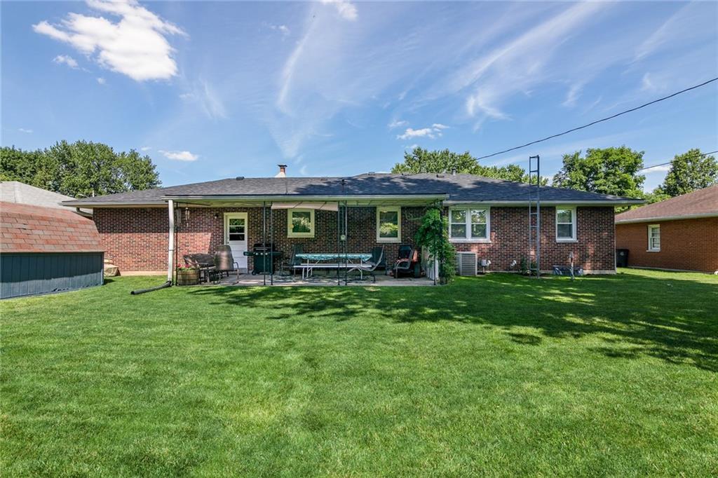 736 Bristol Road Troy, OH 45373 - Photo 4 of 34 Gallery Image 4