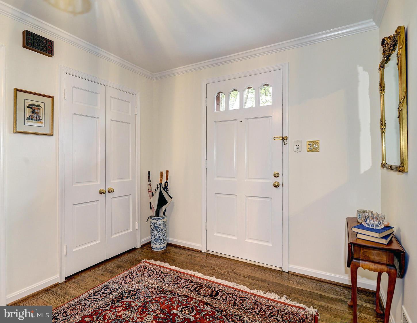8006 Greentree Road Bethesda, MD 20817 - Photo 2 of 30 Interior (General)