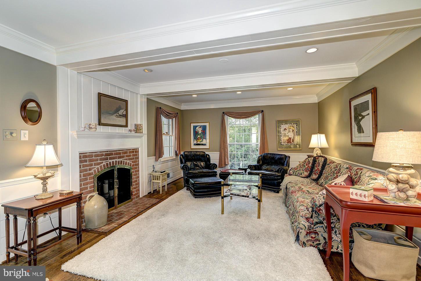8006 Greentree Road Bethesda, MD 20817 - Photo 12 of 30 Interior (General)