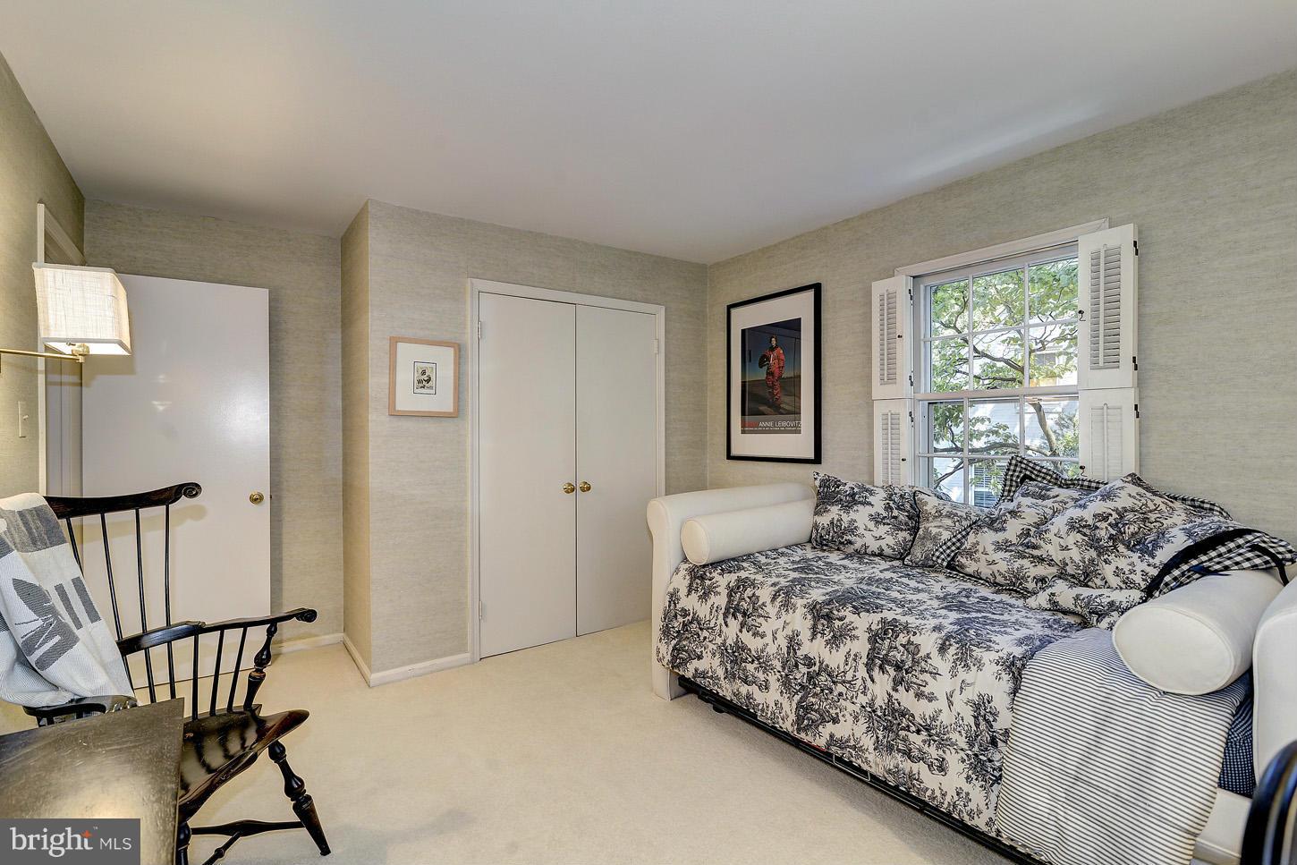 8006 Greentree Road Bethesda, MD 20817 - Photo 20 of 30 Bedroom