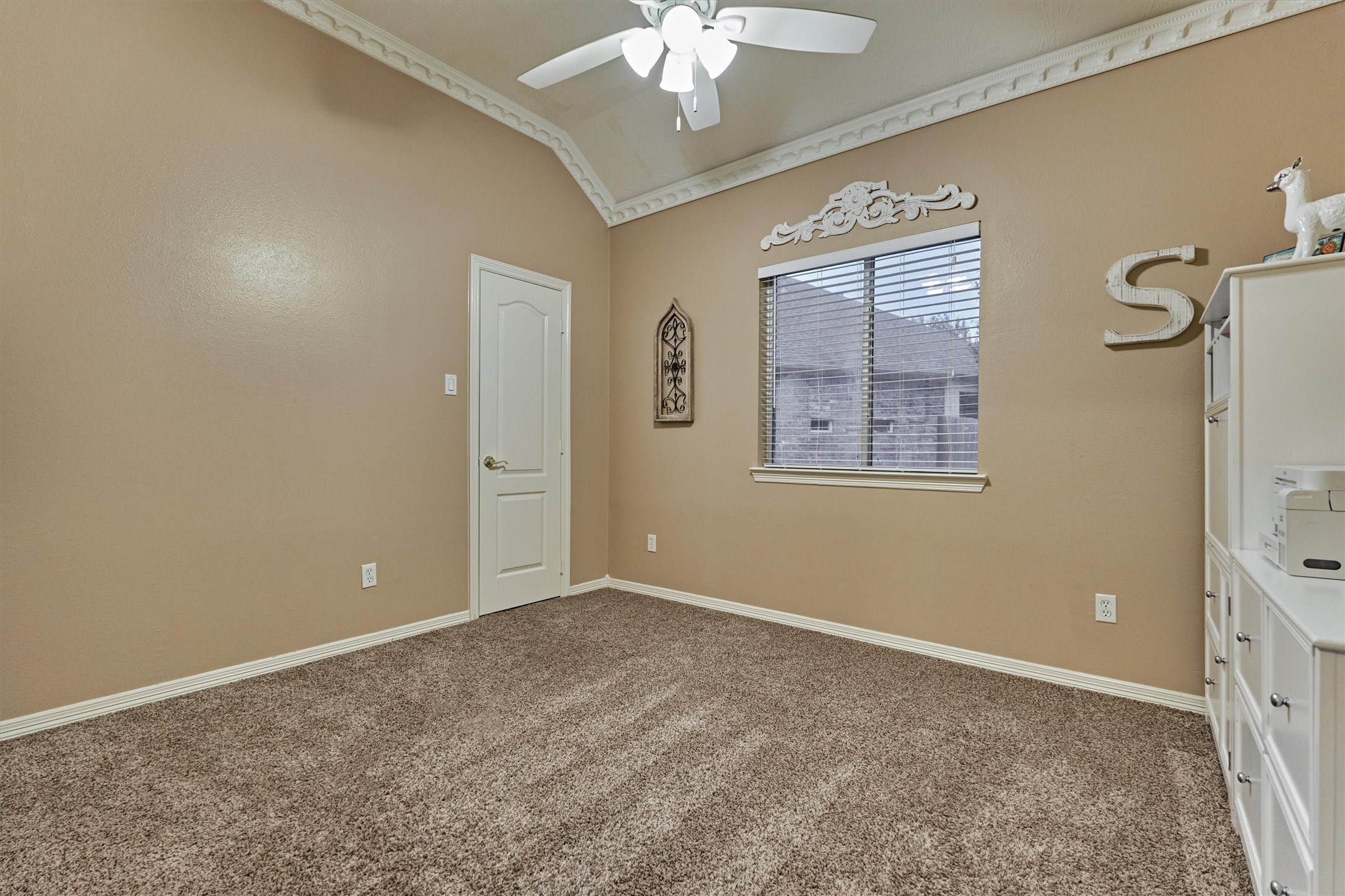 2203 Nicholas Crossing Conroe, TX 77304 - Photo 21 of 37