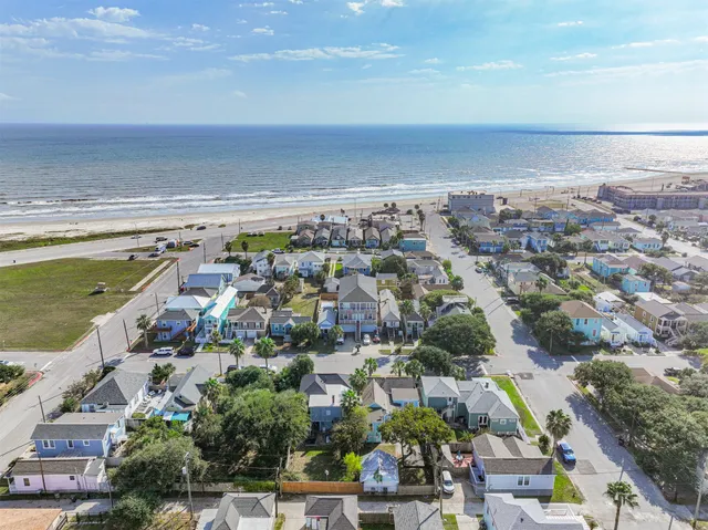 $439,000 | 1220 Ave M 1/2, Galveston, TX 77550