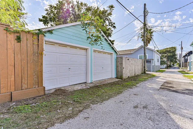 $439,000 | 1220 Ave M 1/2, Galveston, TX 77550