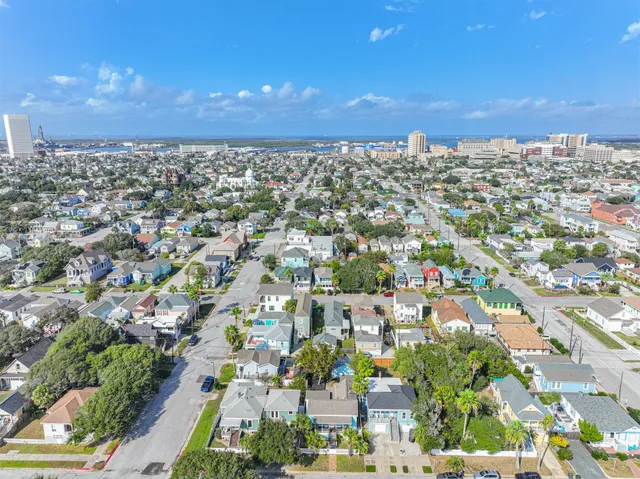 $439,000 | 1220 Ave M 1/2, Galveston, TX 77550