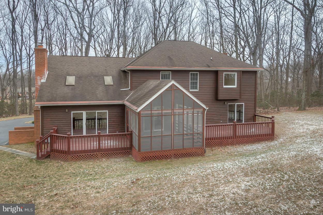 15710 Yeoho Road Sparks, MD 21152 - Photo 27 of 30 front view of a house with a yard