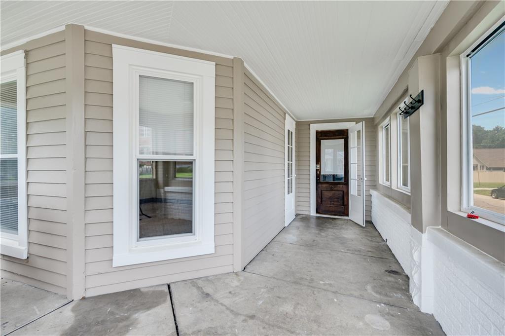 1640 Union Street Columbus, IN 47201 - Photo 4 of 33 Gallery Image 4