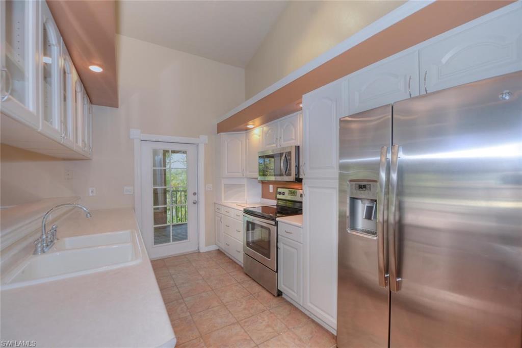 18185 Useppa Road Fort Myers, FL 33967 - Photo 6 of 22 Gallery Image 6