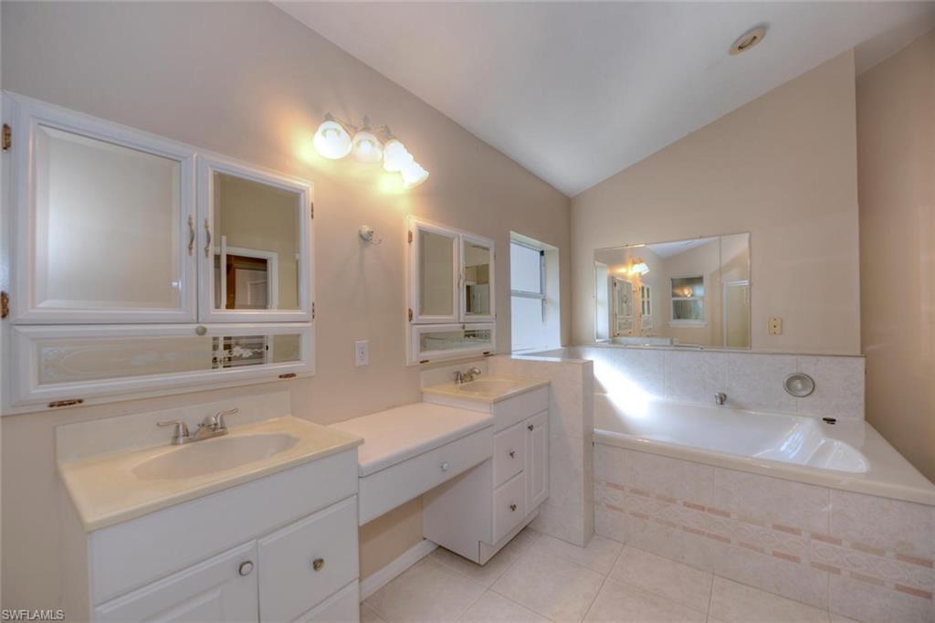 18185 Useppa Road Fort Myers, FL 33967 - Photo 10 of 22 Master bathroom