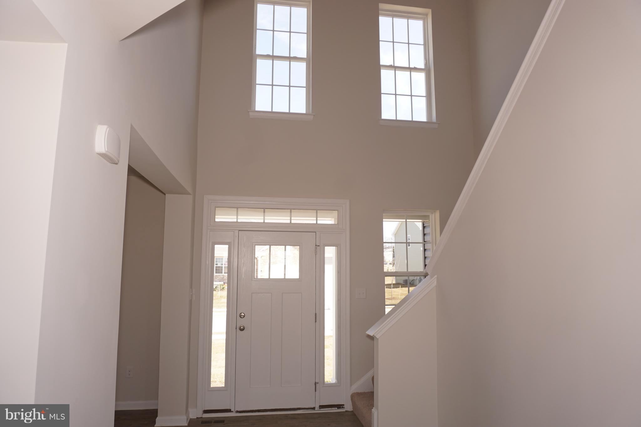 675 Stonegate Road Westminster, MD 21157 - Photo 14 of 30 Interior (General)