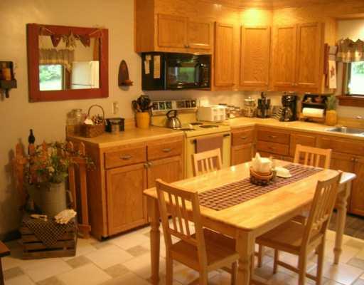 584 Whitestown Road Butler, PA 16001 - Photo 3 of 7