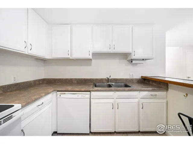 $450,000 | 1842 Canyon Boulevard, Unit 202, Boulder, CO 80302