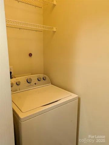 $1,400 | 917 Shearer Street, Unit 20, Davidson, NC 28036