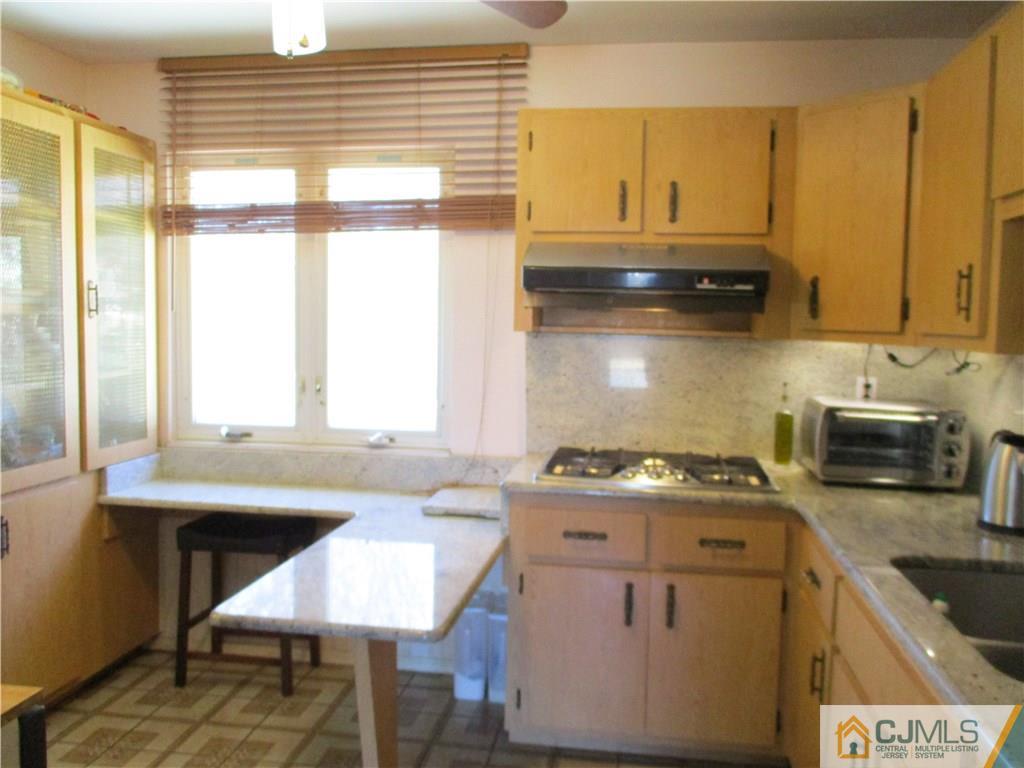 8 Stanley Road East Brunswick, NJ 08816 - Photo 6 of 18 Gallery Image 6
