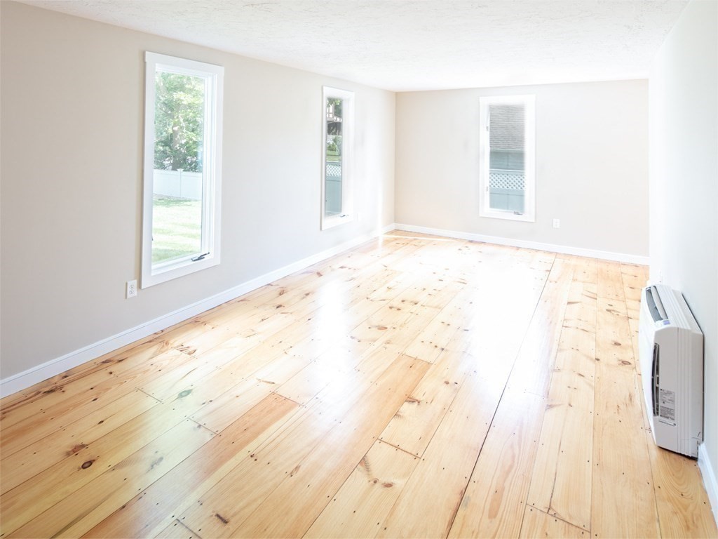 48 Carver Road Bourne, MA 02562 - Photo 8 of 19
