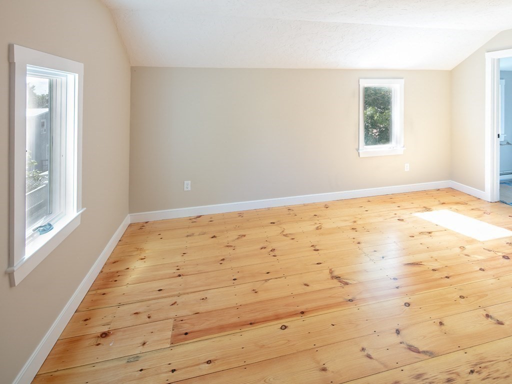 48 Carver Road Bourne, MA 02562 - Photo 10 of 19