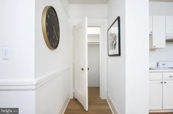 $1,200 | 1229 Chestnut Street, Unit 410, Philadelphia, PA 19107