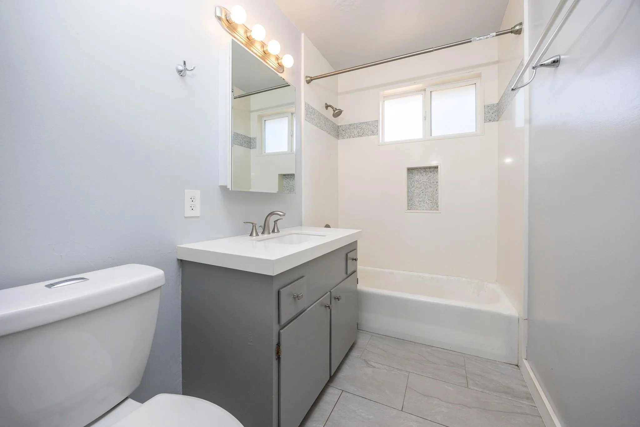 1223 Coventry Road Vista, CA 92084 - Photo 24 of 35 Gallery Image 24