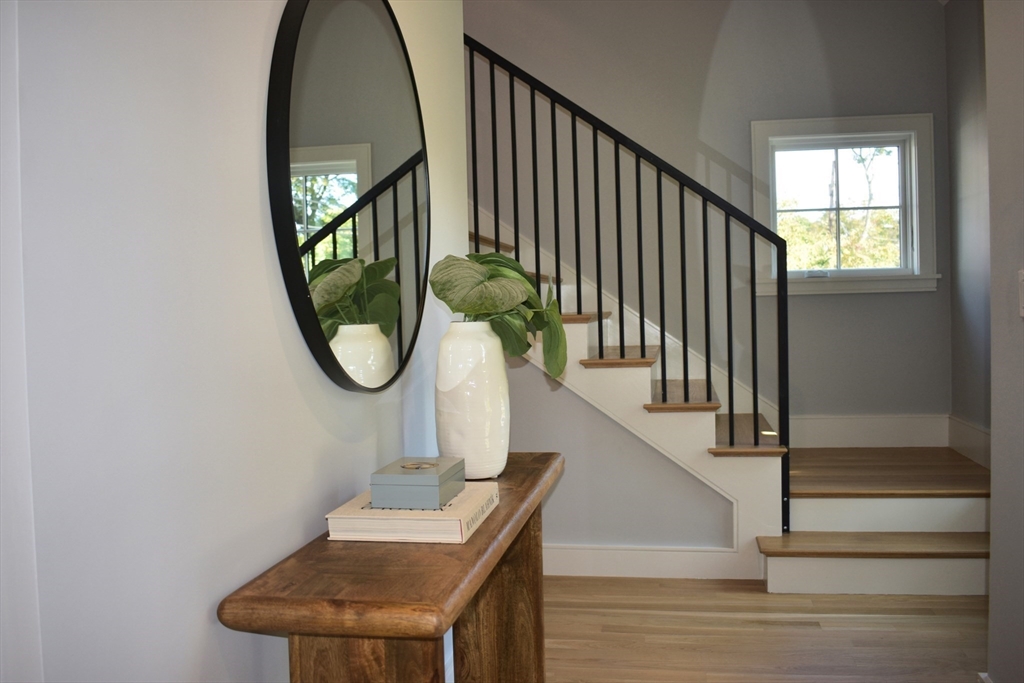 41 Kilburn Road Newton, MA 02465 - Photo 4 of 26