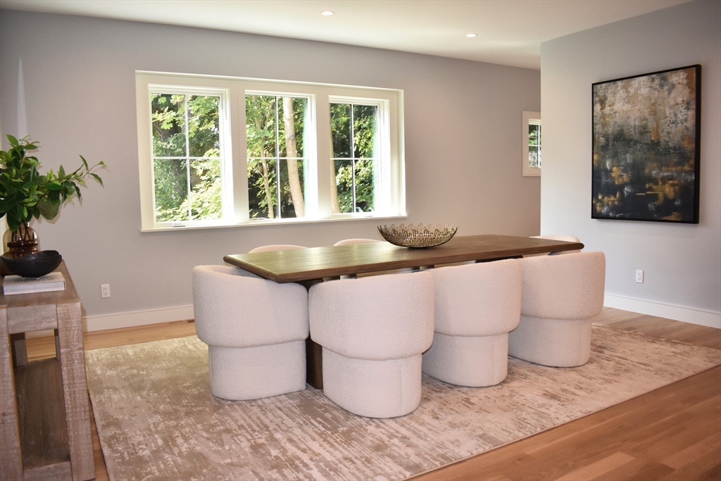 41 Kilburn Road Newton, MA 02465 - Photo 7 of 26