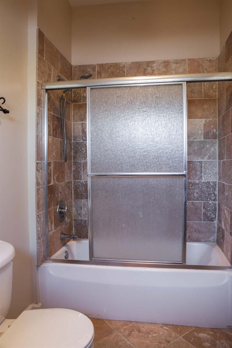 1103 Richmond Road, Unit 301 Lexington, KY 40502 - Photo 22 of 46 Photo 22