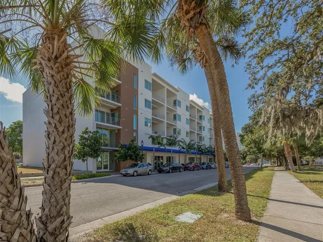 $1,126,998 | 332 Cocoanut Avenue, Unit 503, Sarasota, FL 34236