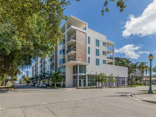 $1,126,998 | 332 Cocoanut Avenue, Unit 503, Sarasota, FL 34236