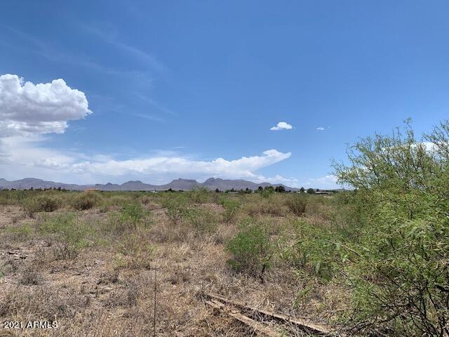 33.35-acre East Bagwell Road Douglas, AZ 85607 - Photo 2 of 9 a view of a lake with sunset in background