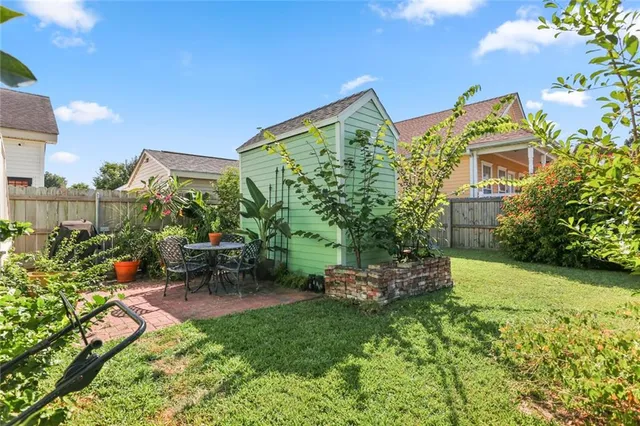 $2,300 | 705 R Behrman Avenue, New Orleans, LA 70114