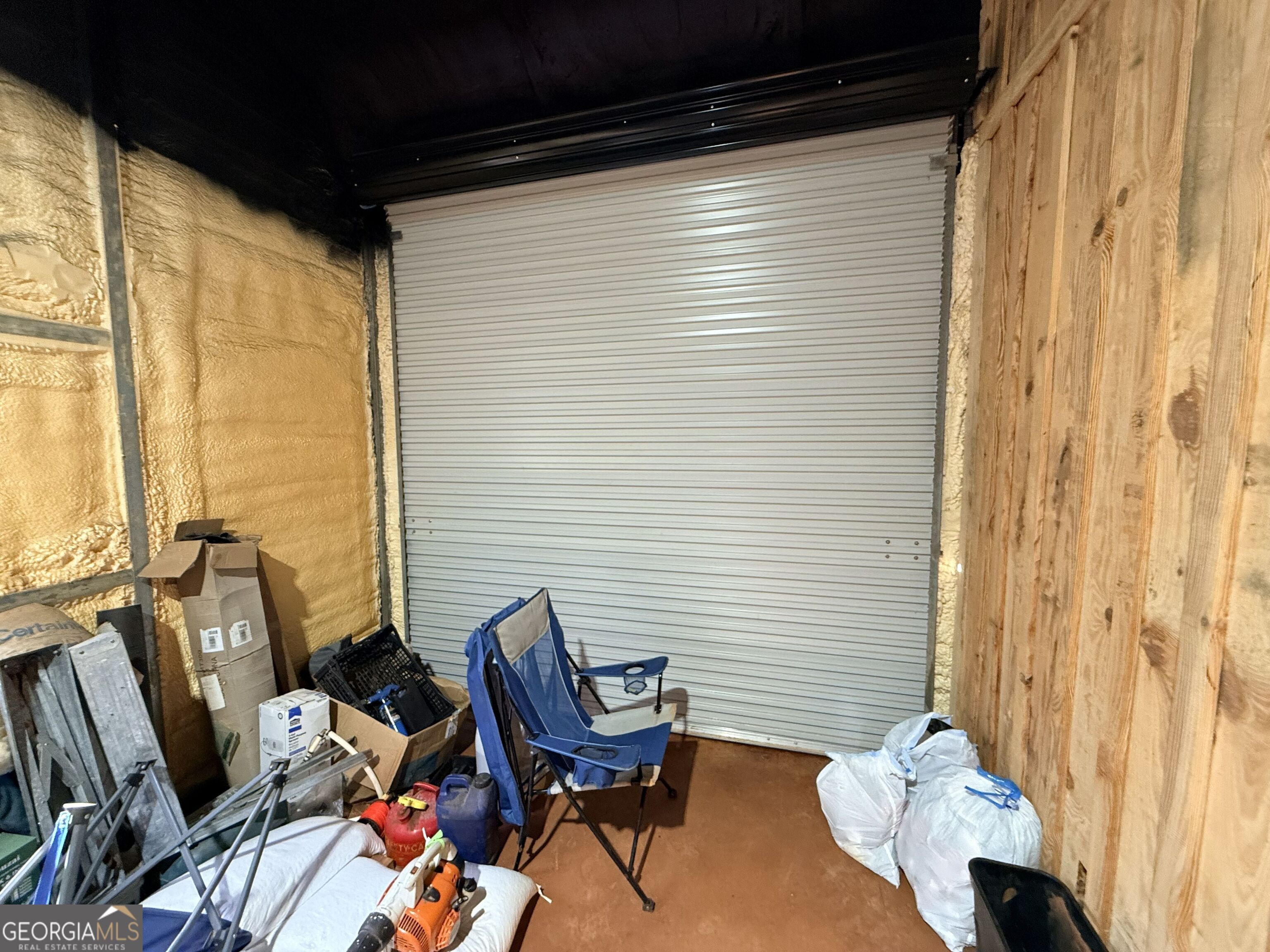 301 Beaver Dam Road Toomsboro, GA 31090 - Photo 43 of 99 a view of a room with lounge chair