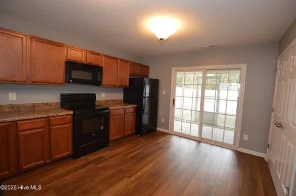 $1,200 | 3000 Banister Loop, Jacksonville, NC 28546