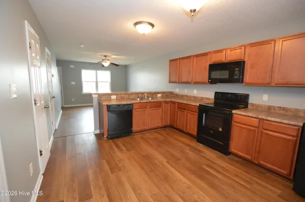 $1,200 | 3000 Banister Loop, Jacksonville, NC 28546