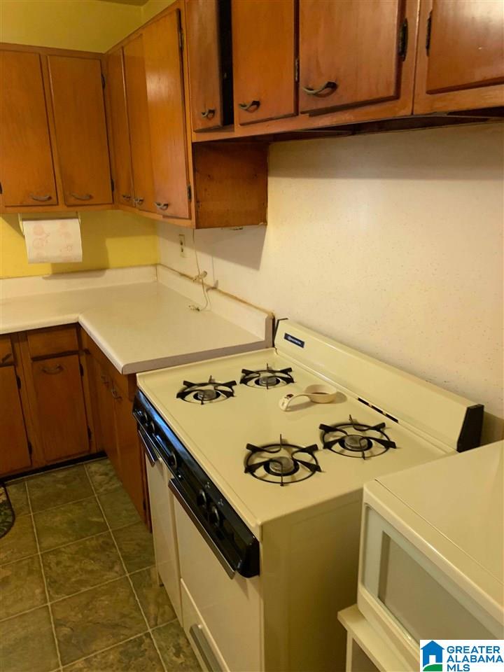 1312 Mccary Street Southwest Birmingham, AL 35211 - Photo 2 of 13