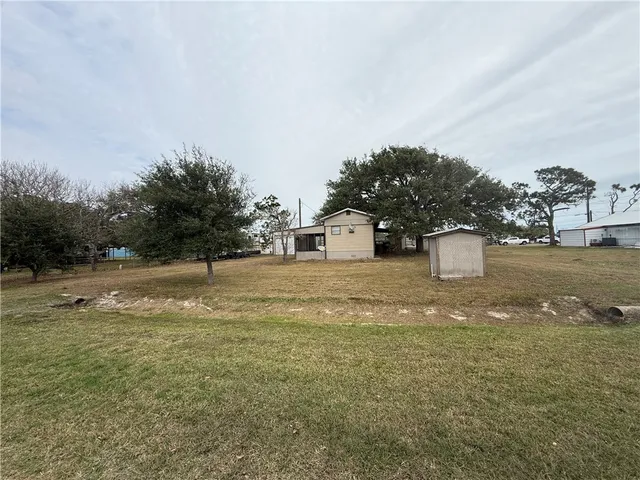 $250,000 | 32 Palm Drive, Port O'Connor, TX 77982