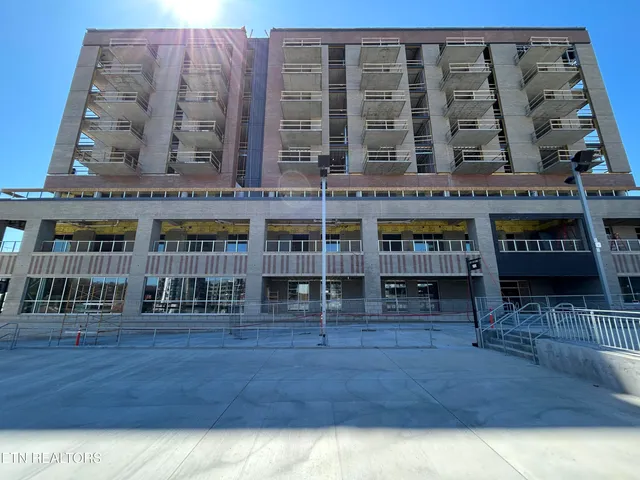 $1,941,031 | 122 Stadium Way, Unit 508, Knoxville, TN 37915
