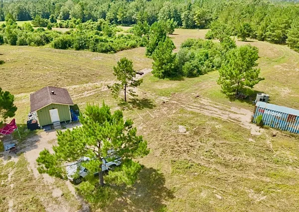 a view of an outdoor space and a yard