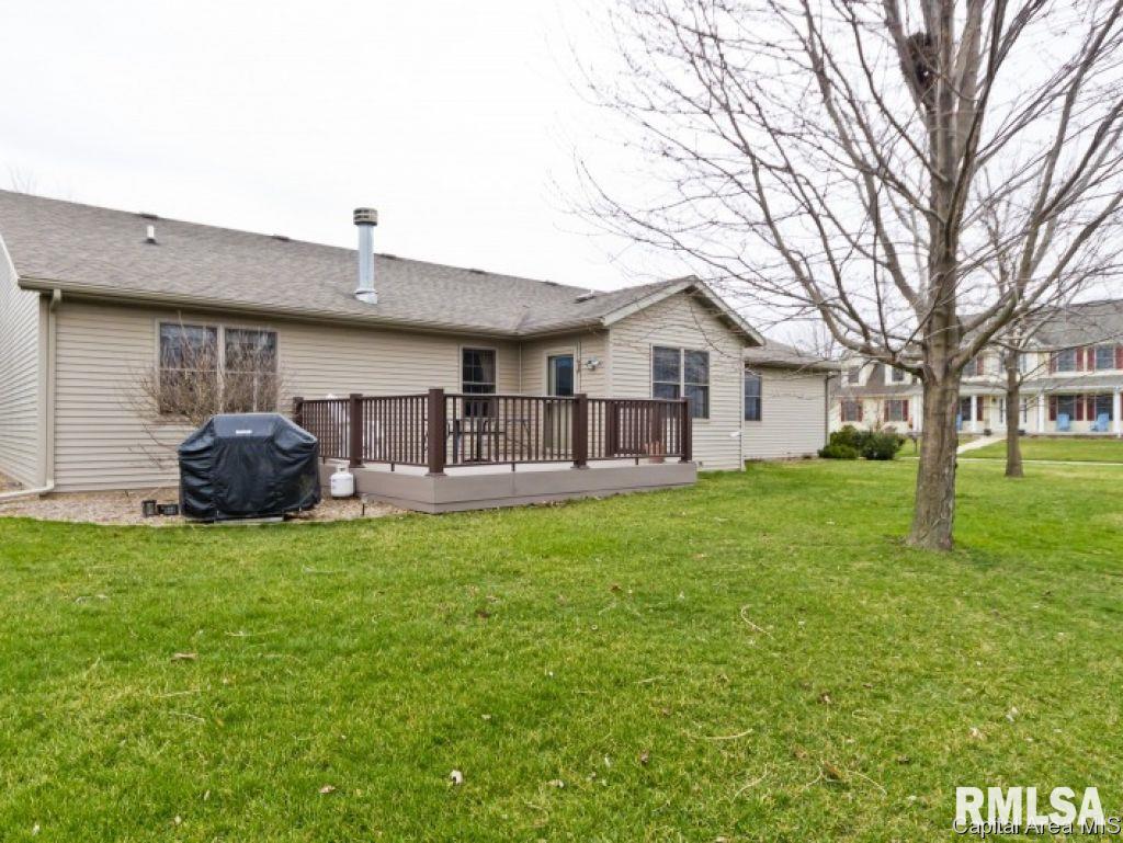 227 Huntington Road Chatham, IL 62629 - Photo 32 of 36 Gallery Image 32
