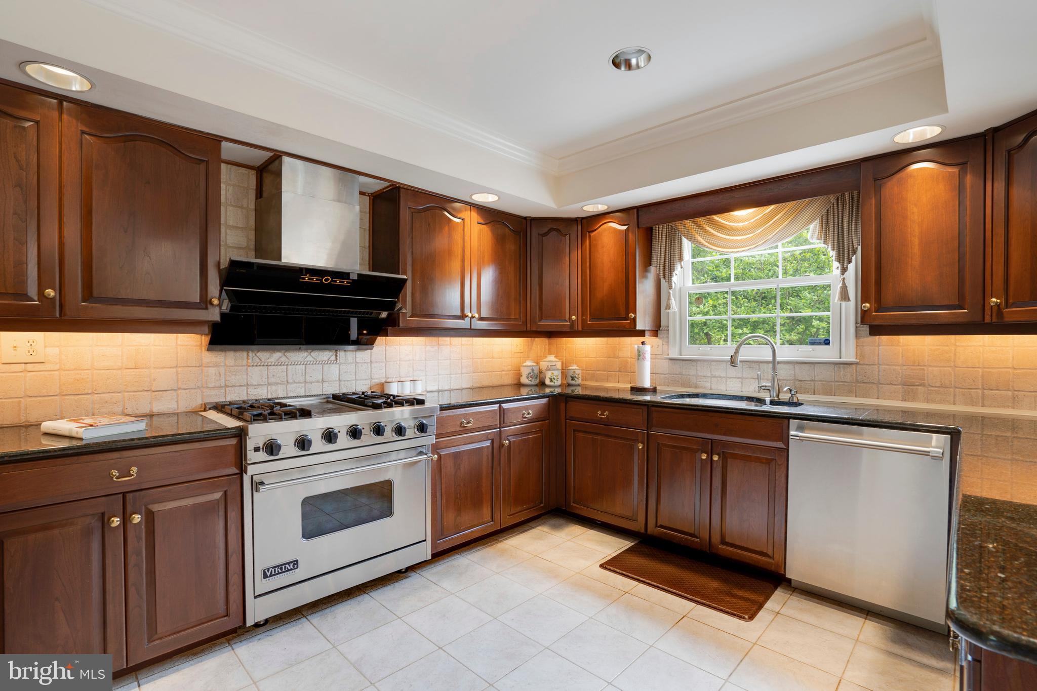 517 Northfield Road Devon, PA 19333 - Photo 17 of 47