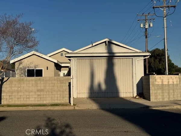 $3,995 | 4608 Beaumont Drive, Simi Valley, CA 93063