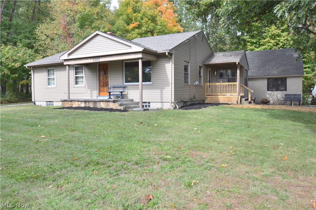 4126 East Calla Road New Middletown, OH 44442 - Photo 1 of 16 Gallery Image 1